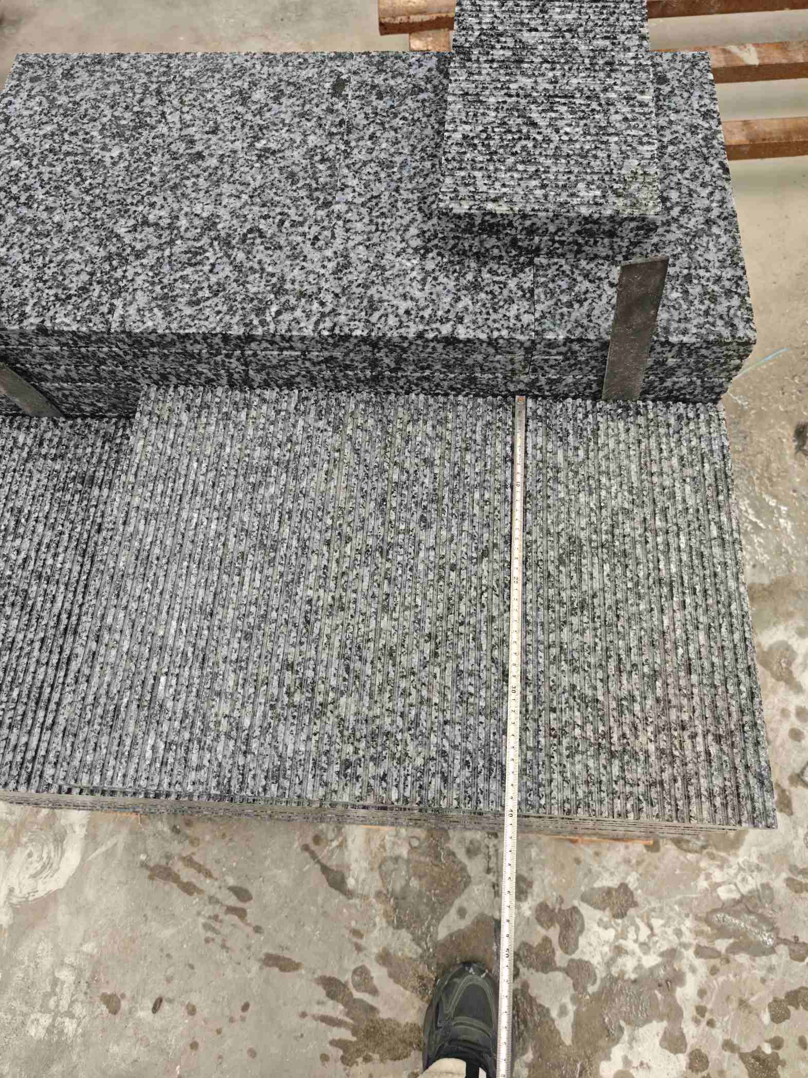 宜宾芝麻黑拉丝面