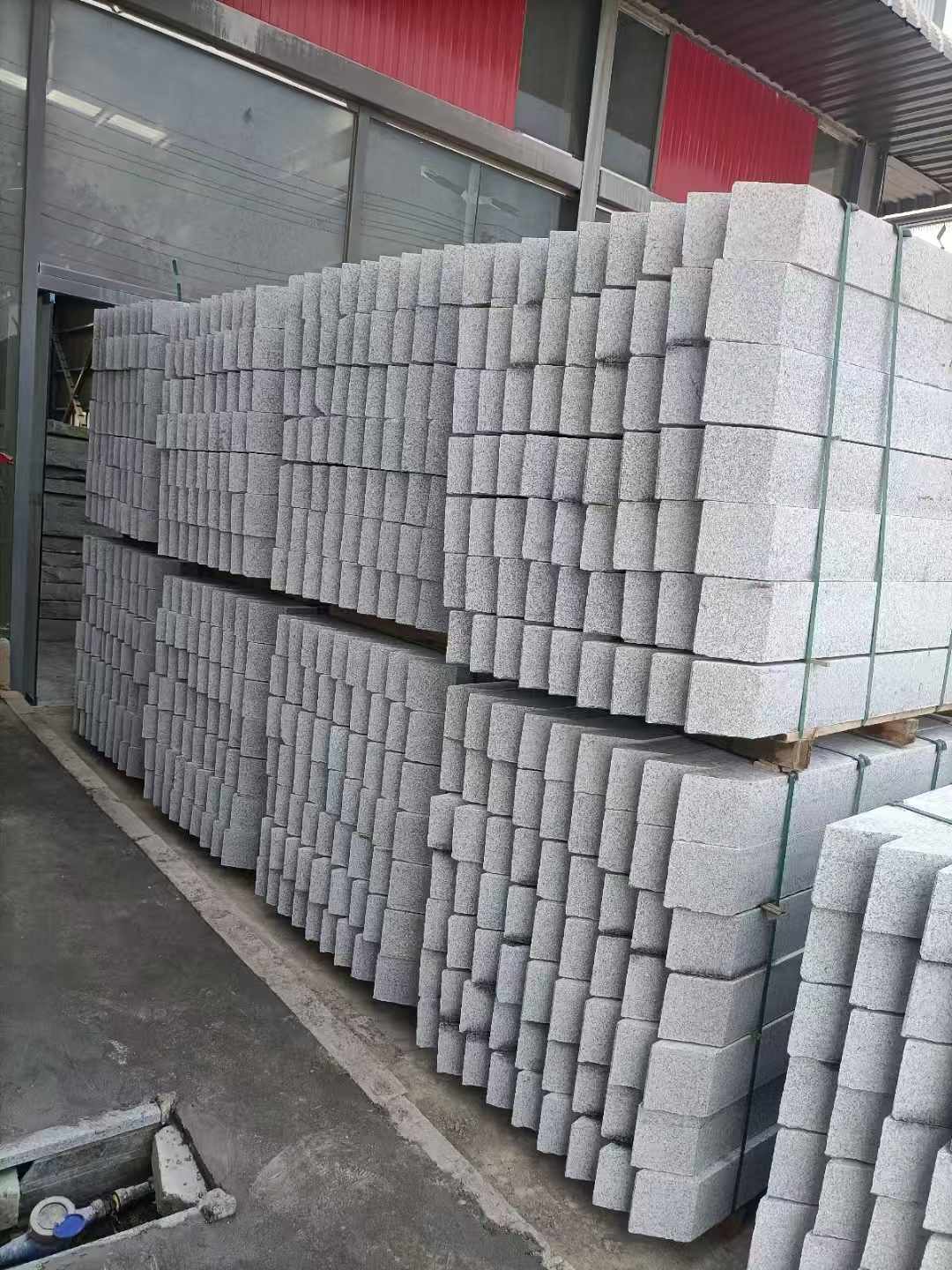 宜宾芝麻白树围石 树池