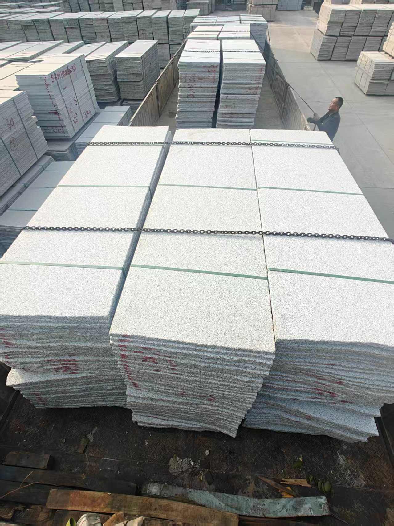 宜宾芝麻白毛板，石材毛板