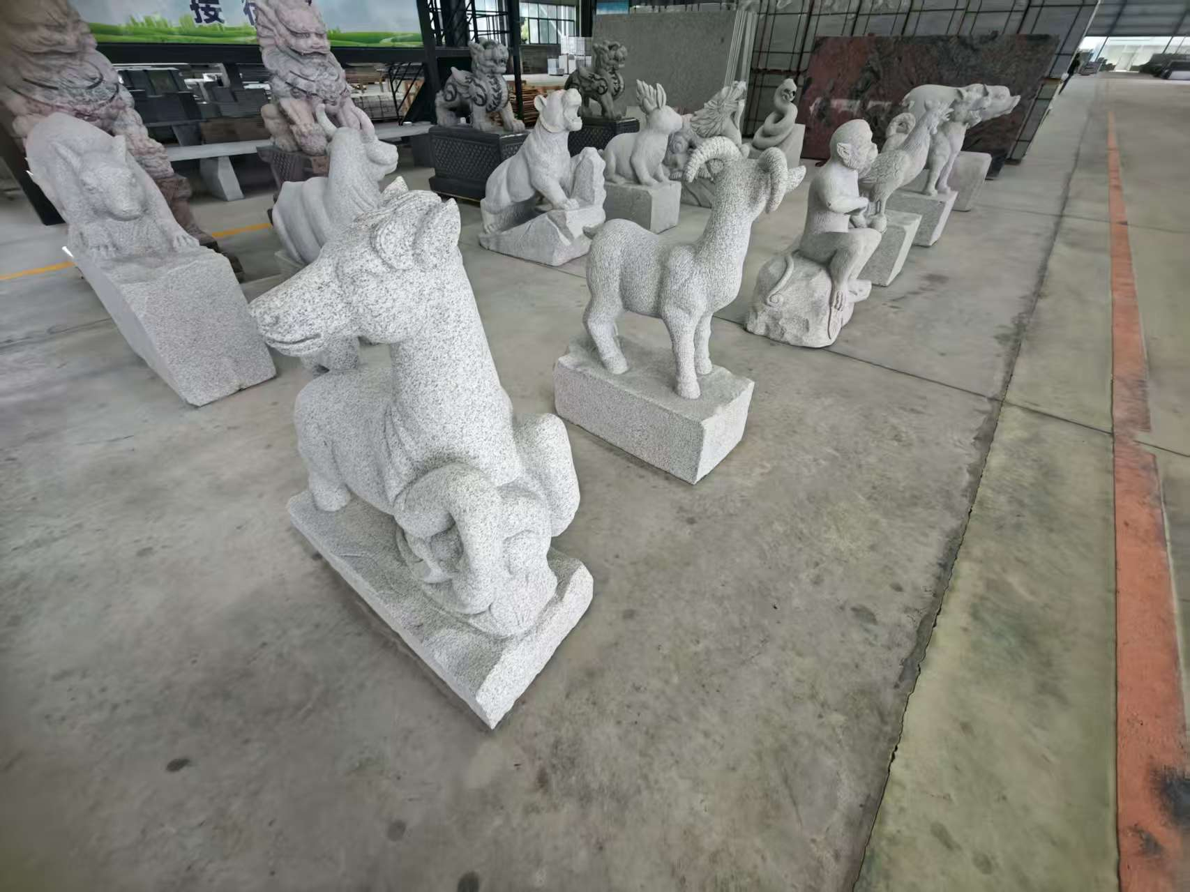 宜宾芝麻白雕刻 十二生肖 异形雕刻