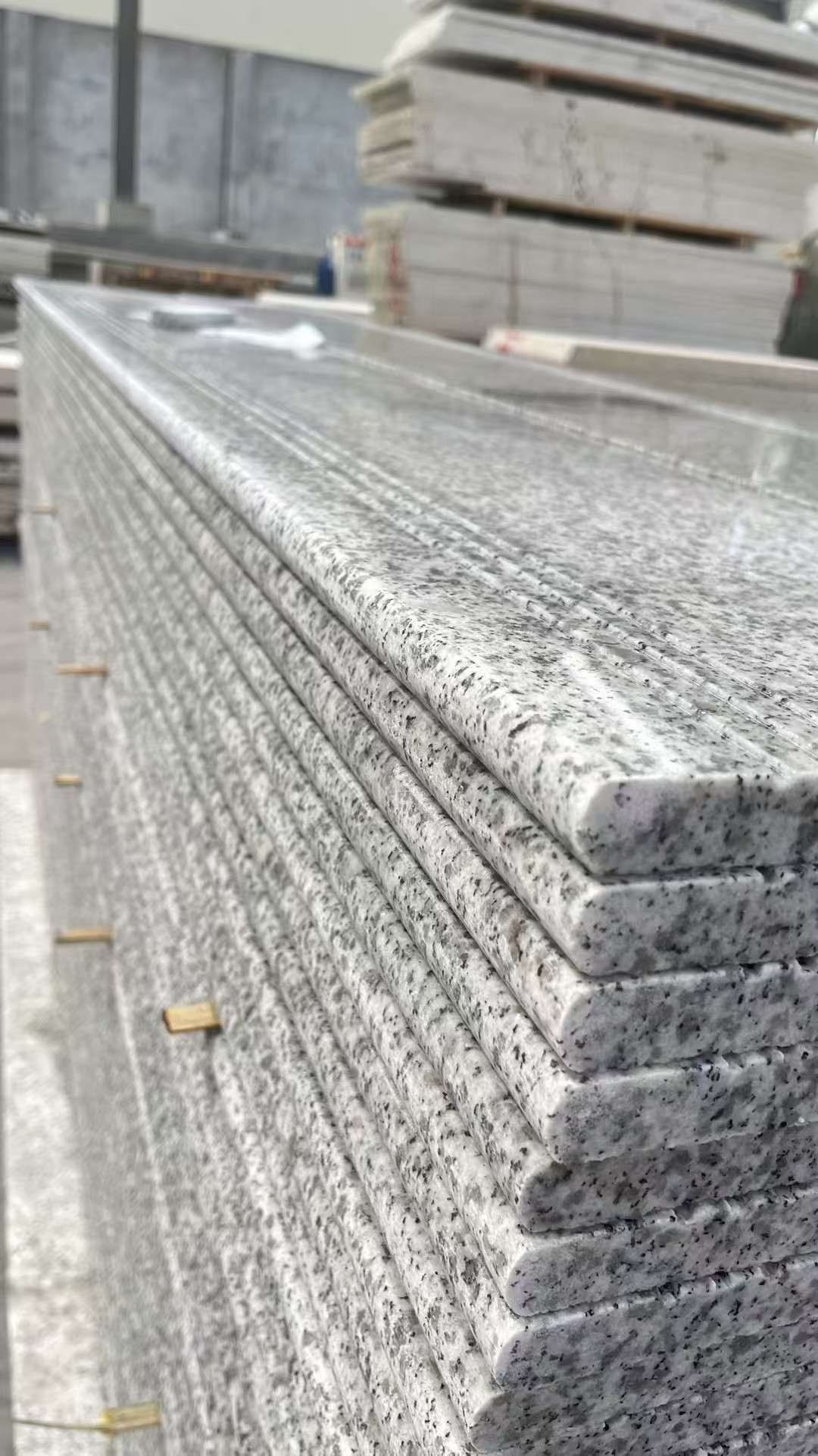 宜宾芝麻白楼梯踏步 花岗岩楼梯板材