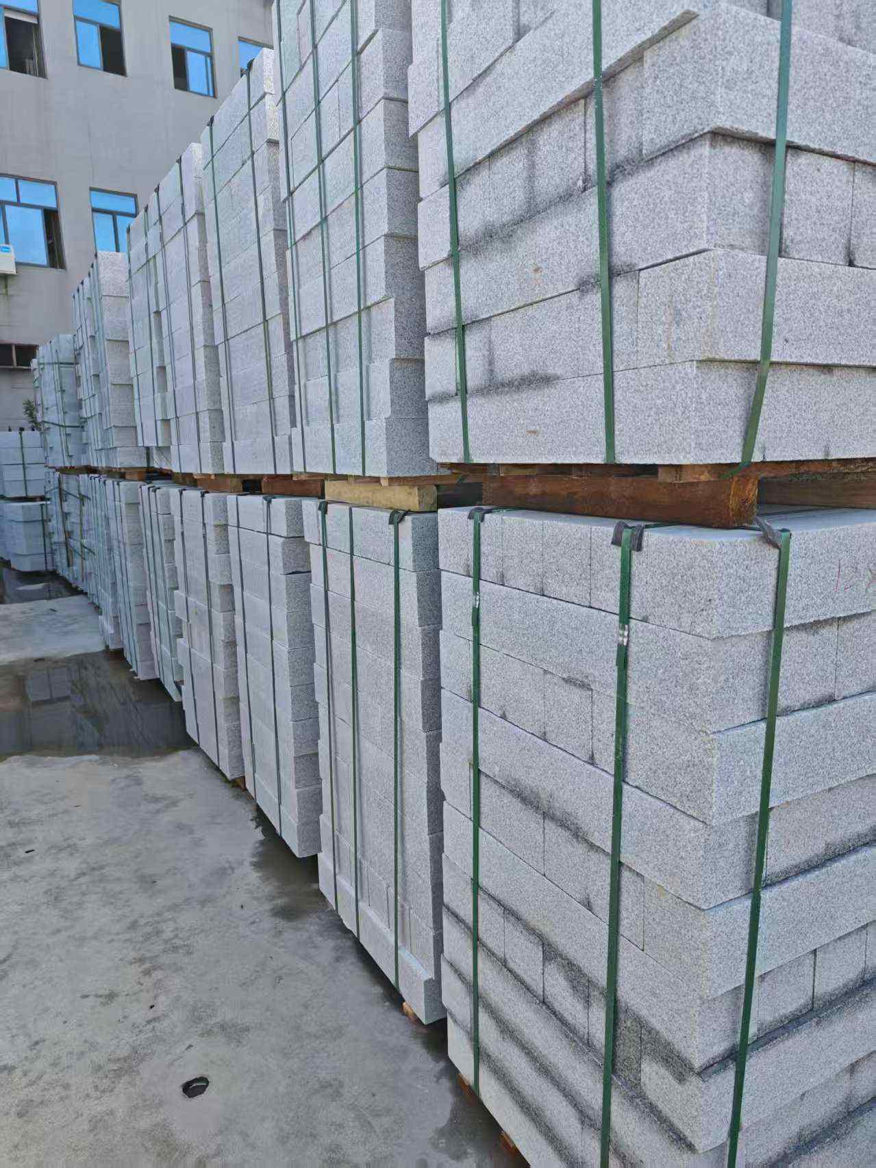 宜宾芝麻白路牙石，路侧石